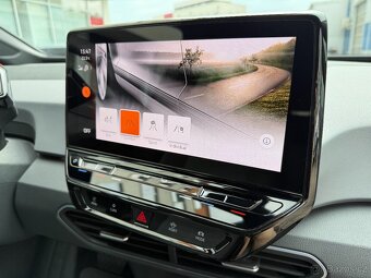 Volkswagen ID.3 110kW 35tkm Press&Drive Full LED Virtual - 16