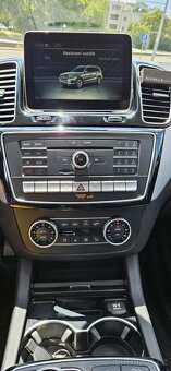 Mercedes-Benz GLS 350d 4MATIC AMG, Pano,el. tažné, 360° - 16