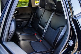 Jeep Compass 2.0L MJet 140 4WD A/T 2017 - 16