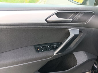 Volkswagen Tiguan, 110kw,namual,xenon,navi - 16