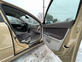 Volvo S40, 1.8i 92kW46tisKMPRAV.SERVIS - 16