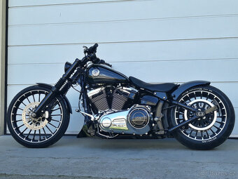 HARLEY DAVIDSON BREAKOUT 103" - 16