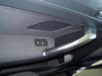 Volkswagen Touran 1.4TSi SOUND - SERVIS - 16