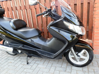 Suzuki burgman An 400 k5 - 16