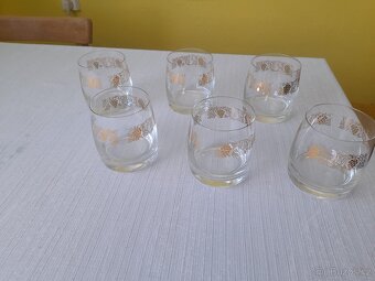 Prodám porcelánové sady, skleničky - 16