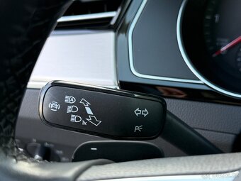 VW Passat Variant Elegance 2.0 TDI DSG ODPOČET - 16