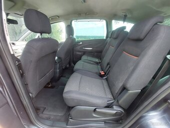 Ford S-max 2,0TDCi 103kW  7-MÍST  AUTO A/C - 16