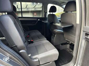 Volkswagen Touran 1.4 TSI 103 kW Highline Navi ParkAssist - 16