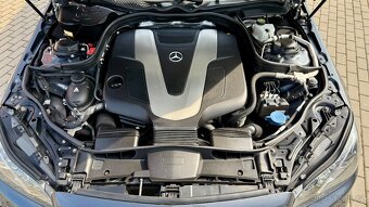 Mercedes-Benz Třídy E//350CDI//190kW//AMG//VZDUCH//4MATIC// - 16