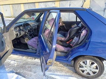 Škoda felicia 1.3mpi  stk platná eko placeno r.98 - 16