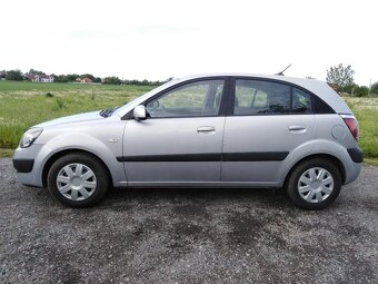 KIA RIO 1,4-16V BENZIN 71 KW RV 2007 - 16