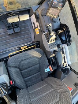 Prodám minibagr CAT 301.6 - 16