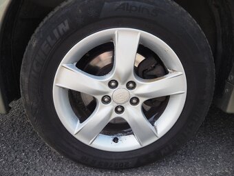 Subaru Legacy 2.5i LPG, AUTOMAT, 4x4 - 16
