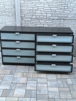 Prodám komodu IKEA Hopen - 16