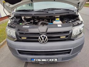 Volkswagen Transporter 2,0 TDI 4x4 long / výpis km / - 16