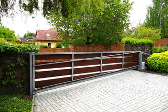 Prodej rodinného domu v obci Klínec, okr. Praha-západ - 16