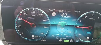 Mercedes 300 de ,225 kW,700nM, plug-in hybrid,rv 12m.2020 - 16