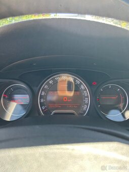 Citroen C5 2.0 HDI 100kW - 16