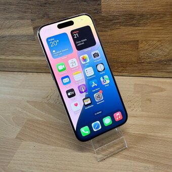 iPhone 15 Pro 128GB, šedý, 100% baterie (rok záruka) - 16