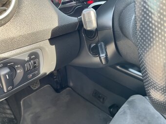 Audi A3 2.0TDI 125KW Sportback, bixenony,vyhř. sedačky, navi - 16
