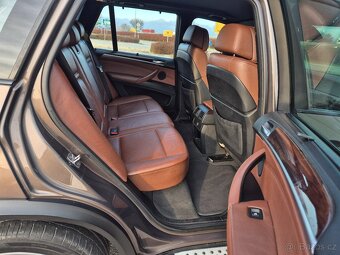 BMW X5 4.0d 225KW BI XENON x DRIVE ALU 20 PRAV SERVIS - 16