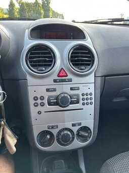 Opel Corsa D 1.2 16V 51kw r.v 2012 dovoz DE. - 16