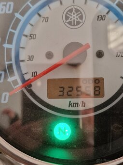 Yamaha XVS 1100 DragStar/V-Star stylový cruiser - 16