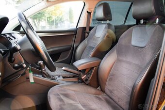 Škoda Octavia Combi SCOUT2.0 TDI DSG 4x4 135kw - 16