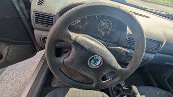 Octavia  - STK, pojizdne, 606k km, motor ok + rez zdarma - 16