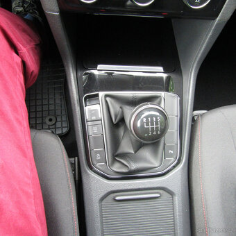 Volkswagen Sportsvan 1,2TSi 81kw, SOUND, 2017, NAJETO 36 - 16