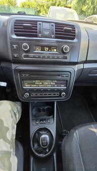 ŠKODA ROOMSTER 1.4 16V FRESH 1MAJITEL - 16