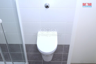 Prodej rodinného domu, 177 m², Veleň, ul. U Rybníka - 16