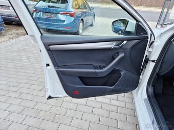 ŠKODA Octavia kombi, 2.0 TDi, r.v. 11/2019, plný servis - 16