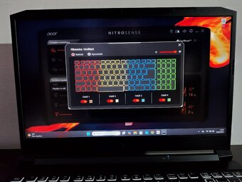 Herní Nitro 5,RTX 3080,Ryzen 9-5900hx 4,6GHz,32gb-Top. - 16