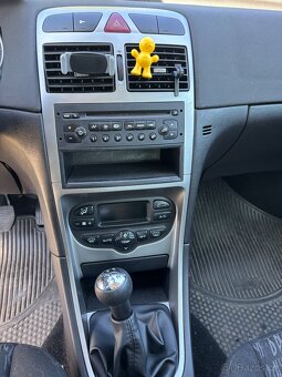 Peugeot 307 kombi 1.6, 80 kW, nová STK, tažné, 2 sady kol - 16