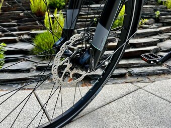 (Nájezd 16 km ) Kalkhoff elektrokolo  PC 106 000 Kč - 16