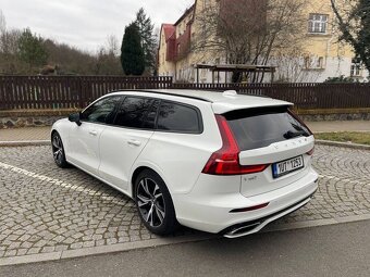 Volvo V 60 - 16