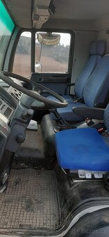 Hakový nosič kontejnerů s hydraulickou rukou - 16