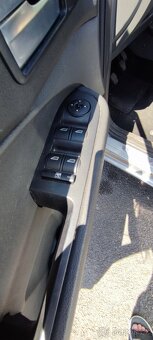 Ford C-MAX - 16