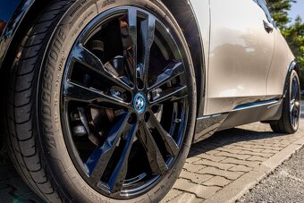 BMW i3s - 16