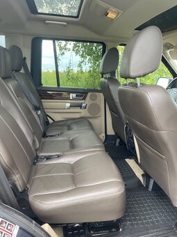 LAND ROVER DISCOVERY 3.0D HSE LUXURY 7 MÍST - 16