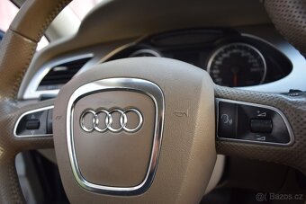 Audi A4 B8 2.0TDi AVANT/AUT/KŮŽE/NAVI/ - 16