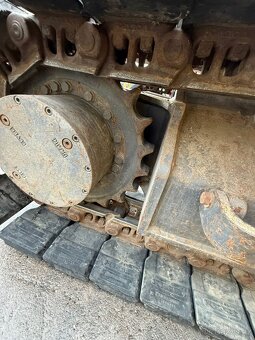 Pásový bagr VOLVO ECR 145EL - 16