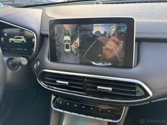 MG EHS PHEV Luxury 1.5 190kW AUT. 60tkm Virtual - Zálohováno - 16