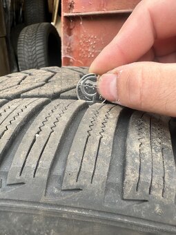 Prodám zimní Hankook - 16