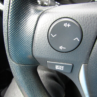 Toyota Auris, 1,3VVT-i 73kw, COOL, 2013, NAJETO 95 418km - 16