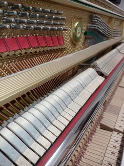 Bílé piano, pianino, klavír Petrof-Rosler - 16