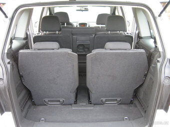 Opel Zafira B 1,8  2x kola Xenony Servis kniha Nové rozvody - 16