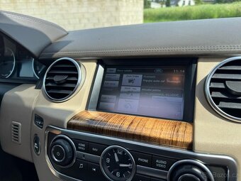 LAND ROVER DISCOVERY 3.0D HSE LUXURY 7 MÍST - 16