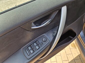 Bmw X3 3.0d manuál X-Drive - 16